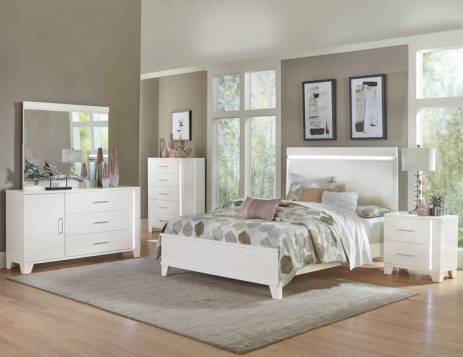 Homelegance Kerren or Keren Bedroom Set - White High Gloss