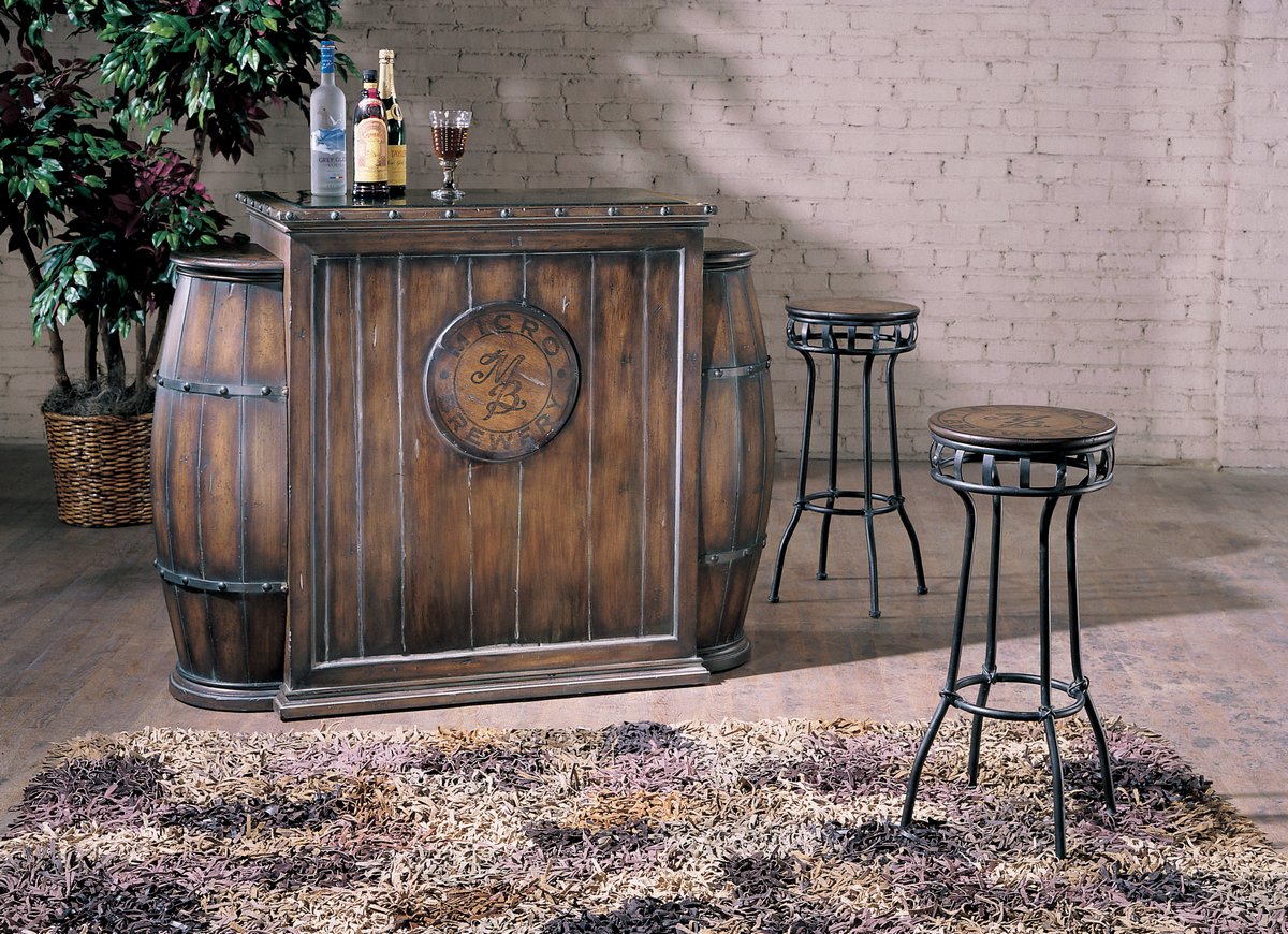 Pulaski Bar Set (Bar & Two Bar Stools) PF524500 at