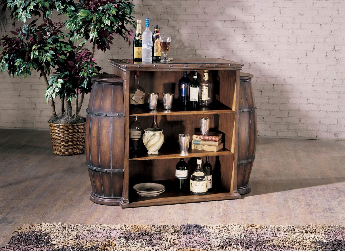 Pulaski Bar Set (Bar & Two Bar Stools) PF524500 at