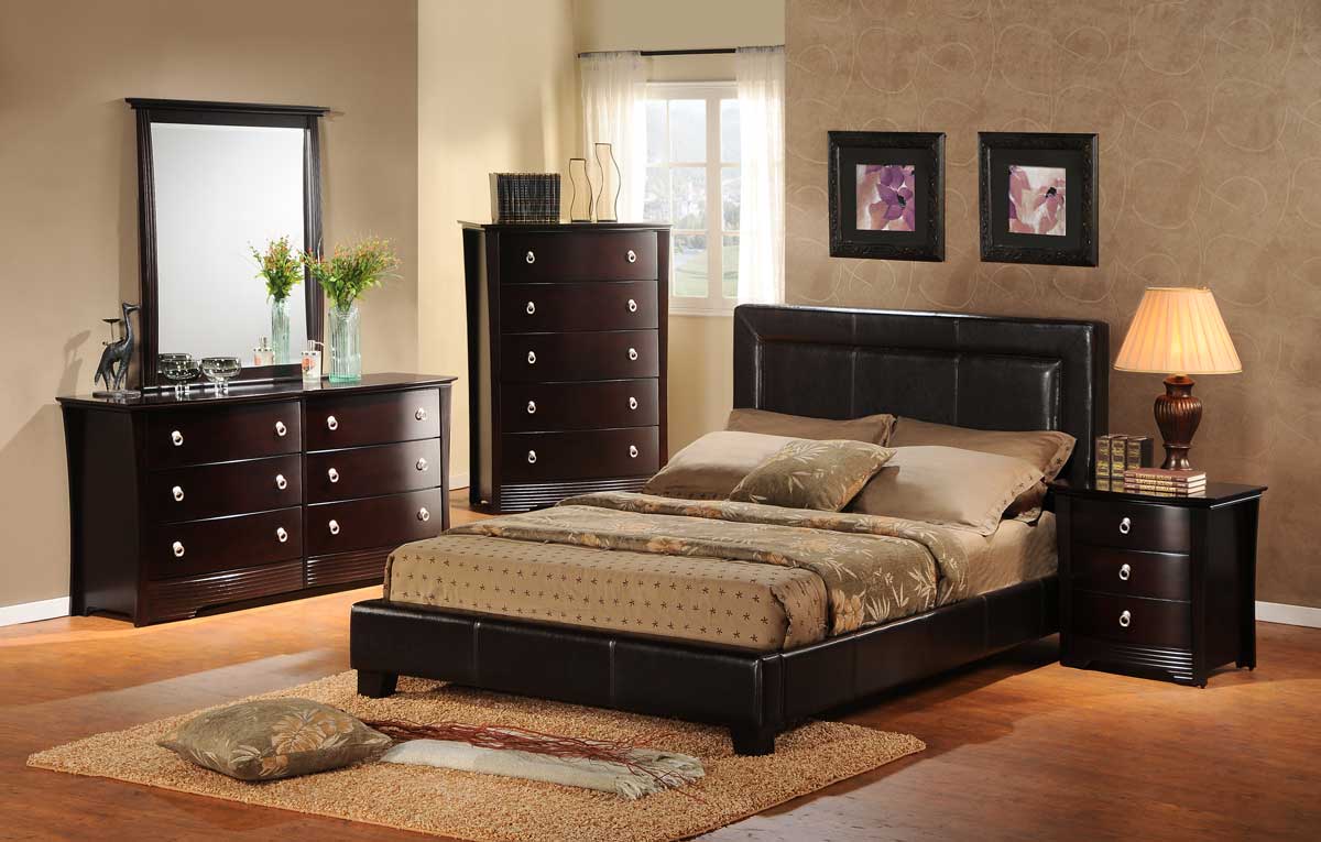 Homelegance Syracuse II Platform Bedroom Collection