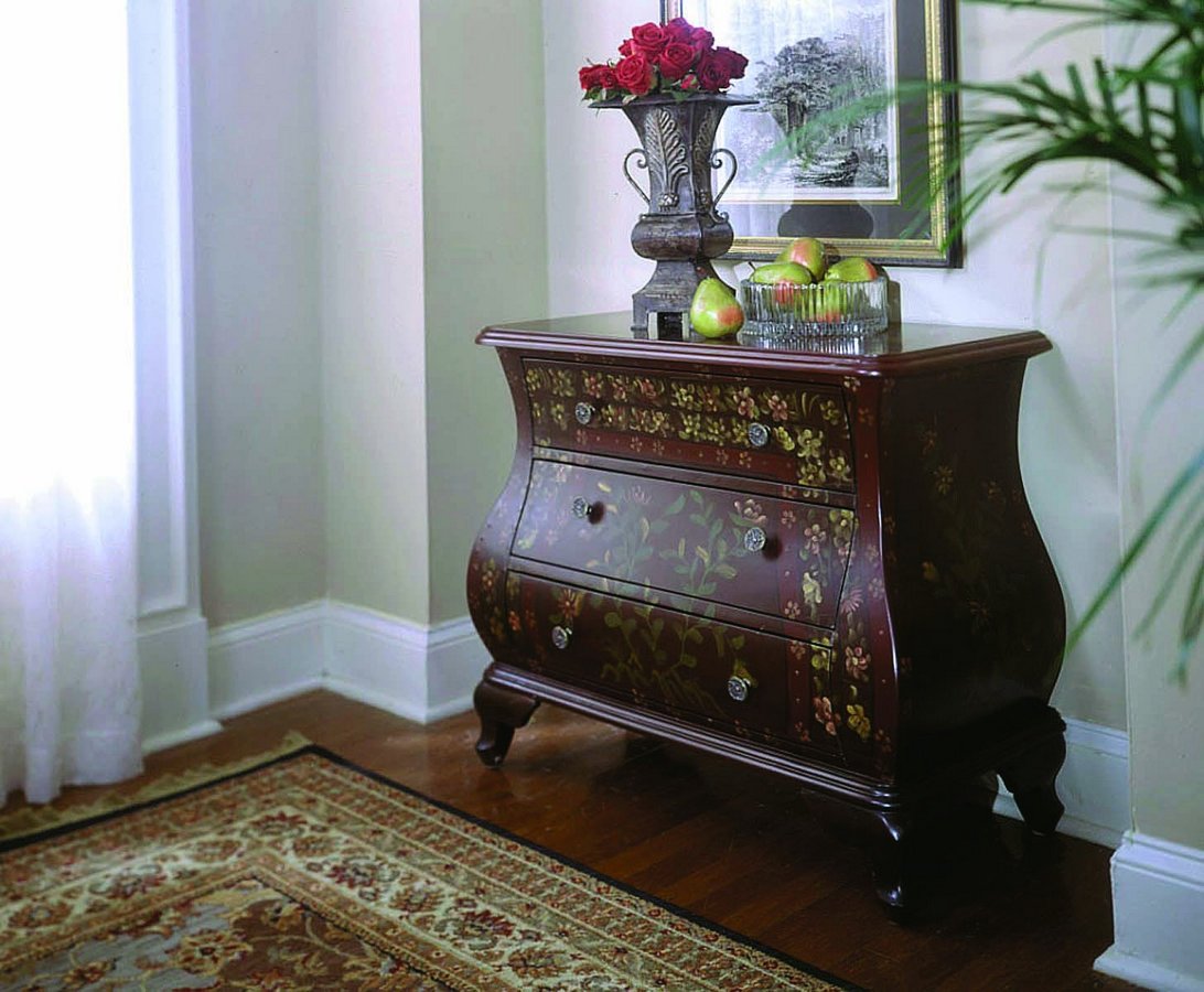 Pulaski Accentrics Accent Chest Pulaski Accentrics Accent Chest