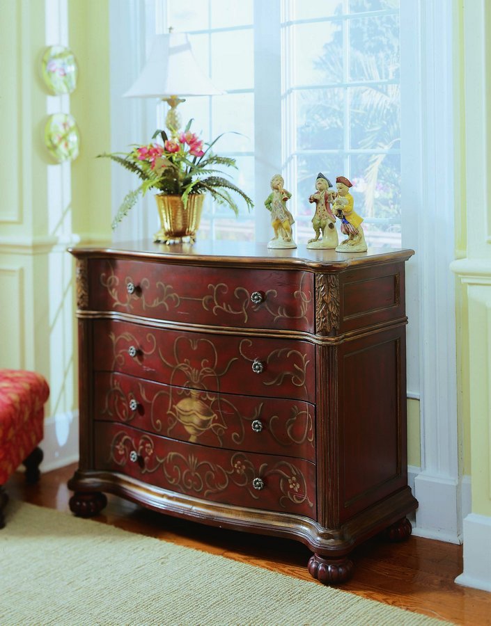 Pulaski Accentrics Accent Chest Pulaski Accentrics Accent Chest