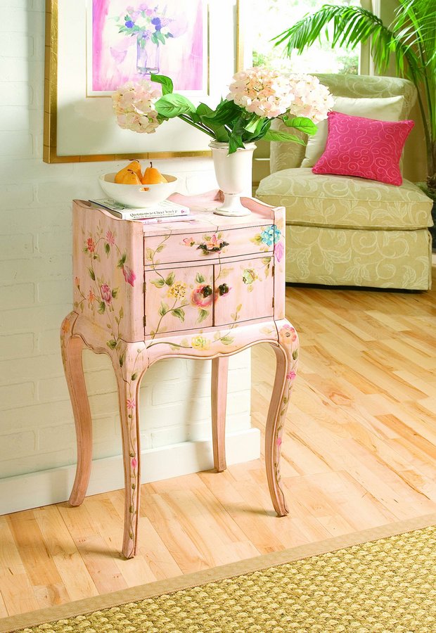 Pulaski Accentrics Accent End Table Pulaski Accentrics Accent End Table