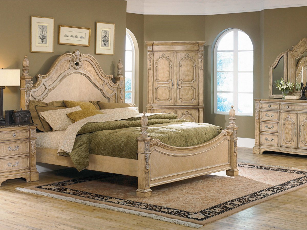 Pulaski Terracina Poster Bed