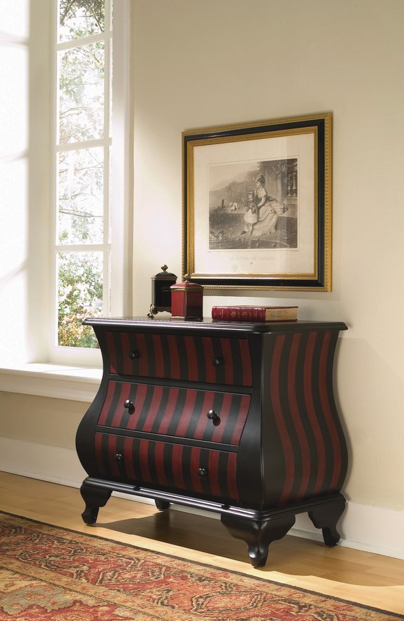 Pulaski Accentrics Accent Chest Pulaski Accentrics Accent Chest