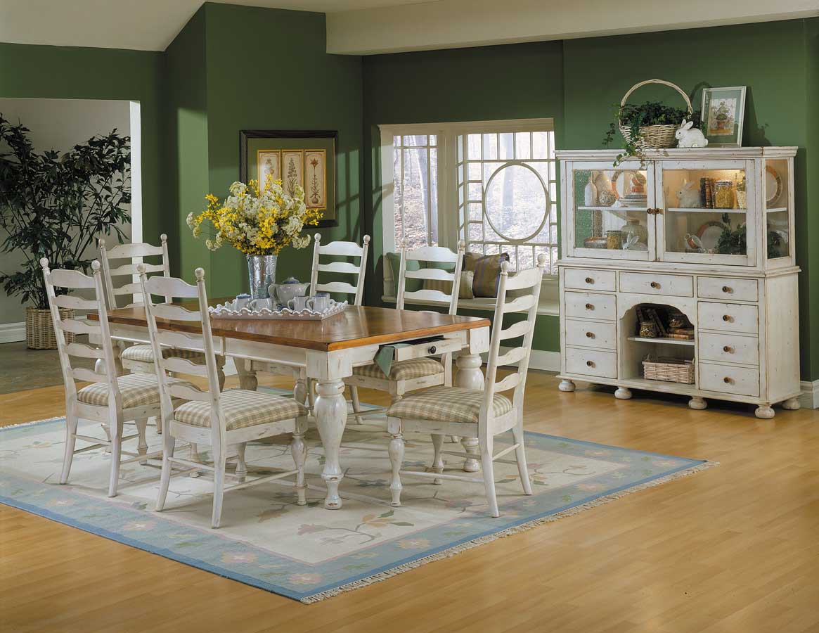 Homelegance Casual Moments Dining Table Antique White