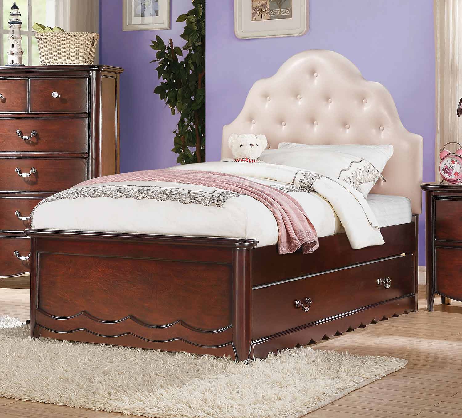 Acme Cecilie Bed - Pink Vinyl/Cherry