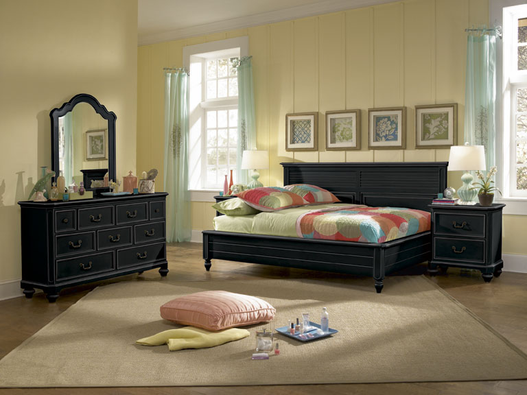 American Drew Retreat Sideways Bedroom Collection A - Black American Drew Retreat Sideways Bedroom Collection A - Black