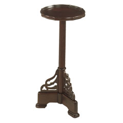 Traditional Accents Avalon Pedestal Table