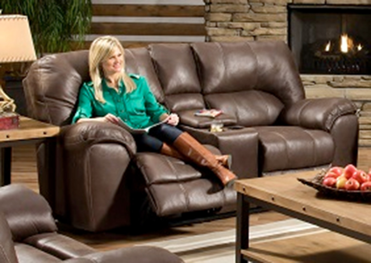 Chelsea Home Parr Reclining Loveseat with Console