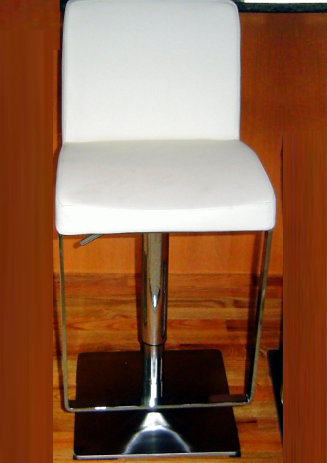 Chintaly Imports 0813 Adjustable Height Swivel Stool - White