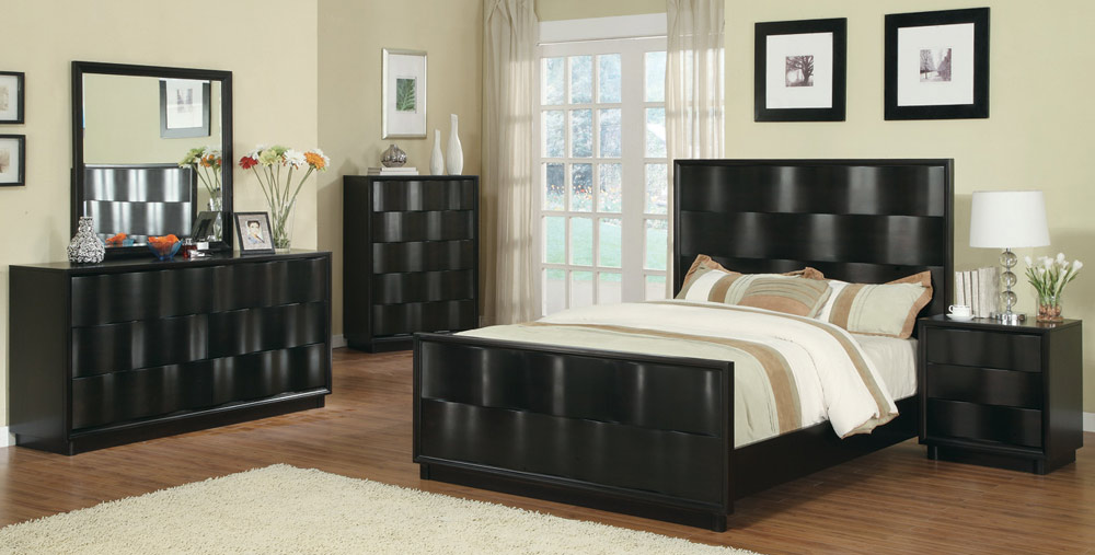Coaster Wave Panel Bed