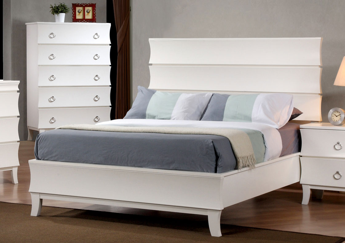 Coaster Holland Low Profile Panel Bed - White