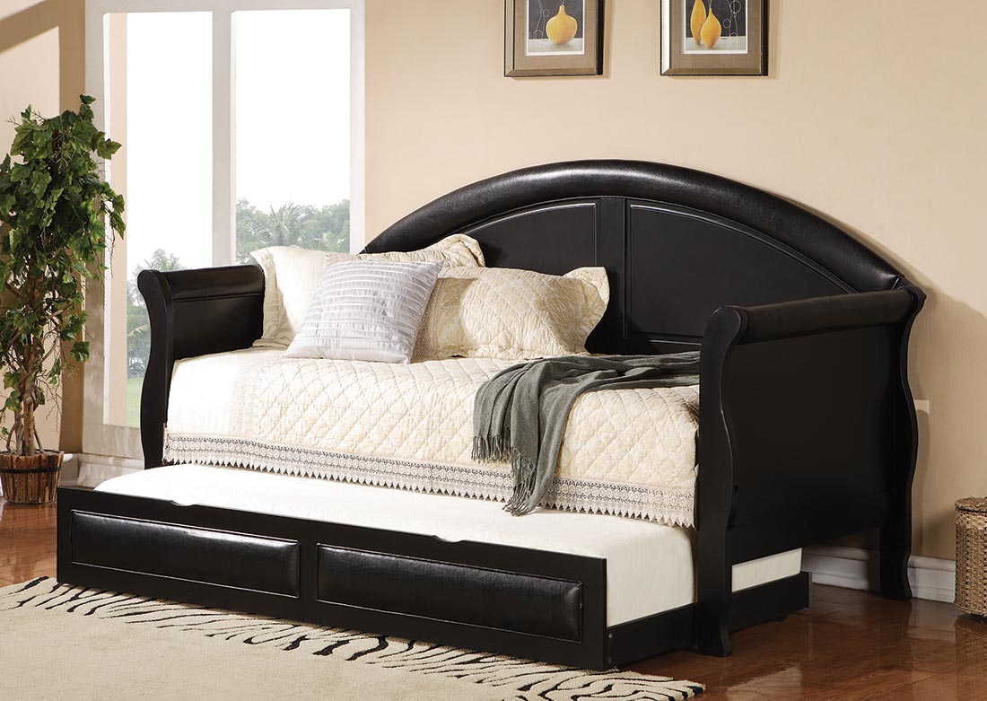 Coaster Daybed with Trundle