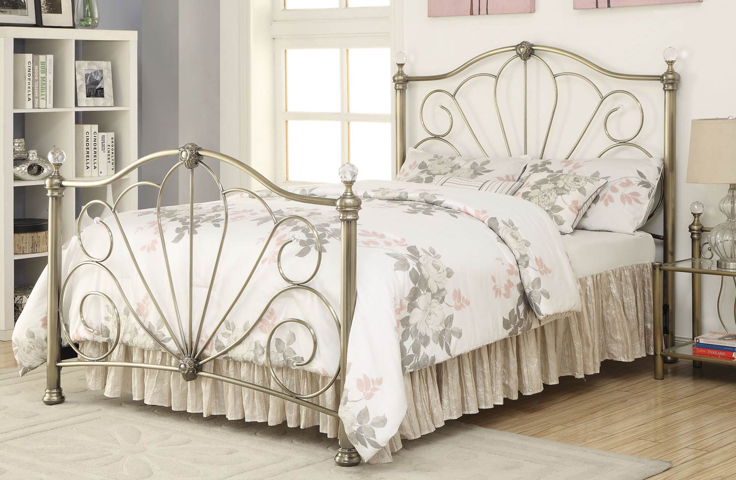 Coaster Lemoore Metal Bed - Brass Coaster Lemoore Metal Bed - Brass