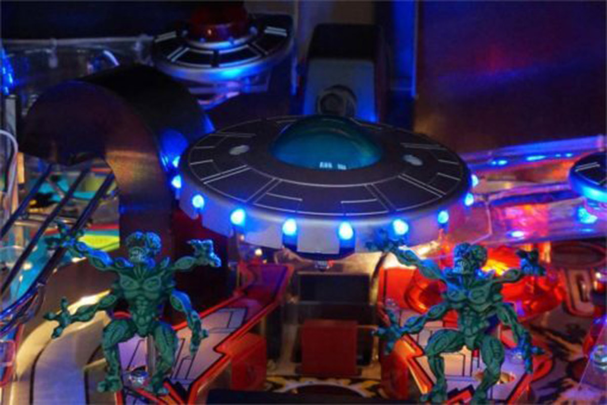 Ultimate Pinball Attack From Mars Remake Pinball Machine  Special Edition