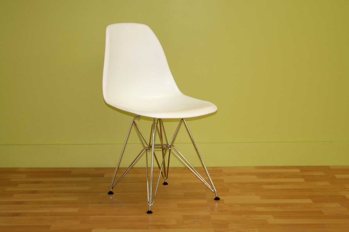 Wholesale Interiors Azzo White Accent Chair