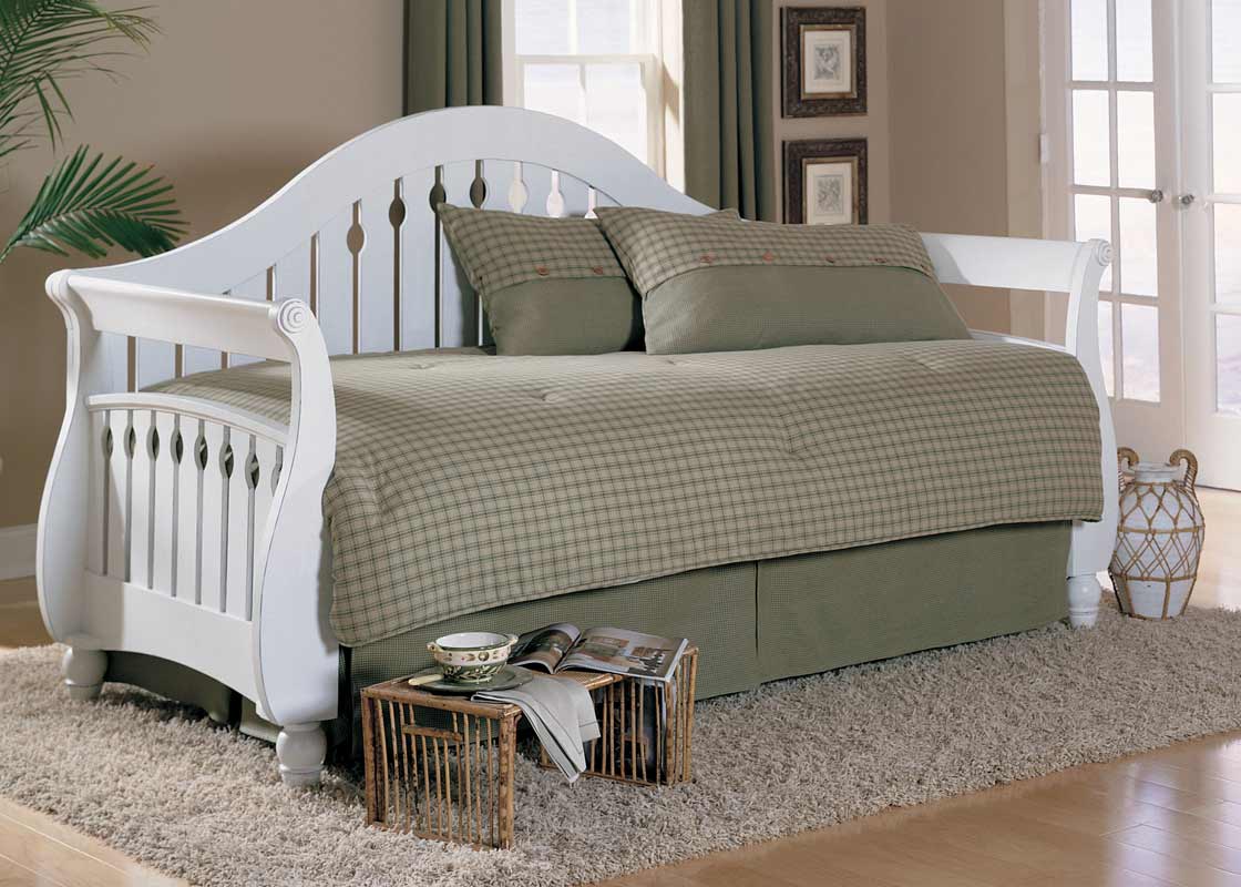 Fashion Bed Group Fraser Daybed - Frost