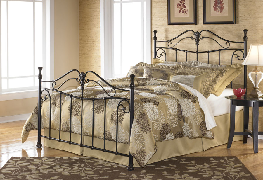 Fashion Bed Group Lenore Bed Fashion Bed Group Lenore Bed