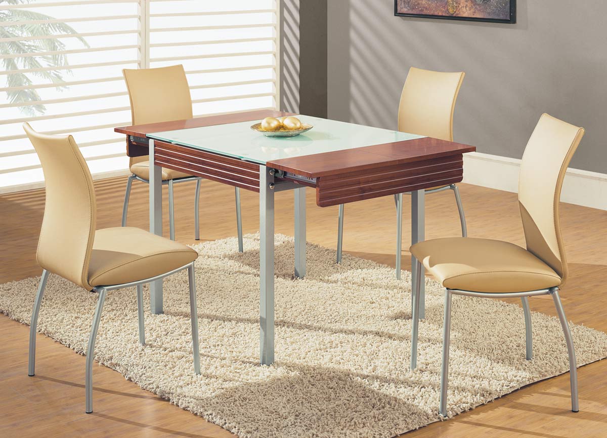 Global Furniture USA 3232 Dining Table - Mahogany