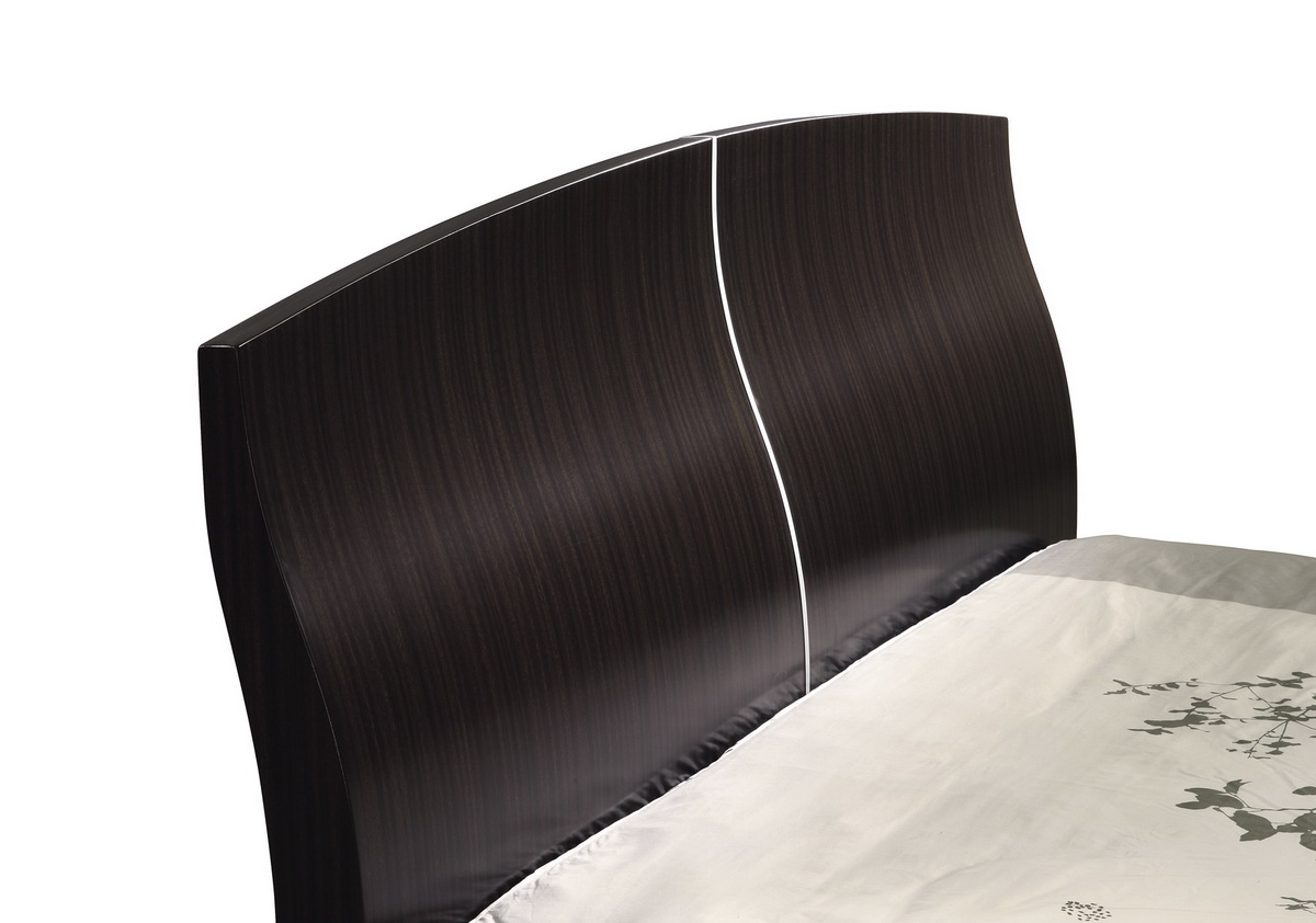 Global Furniture USA Aria Platform Bed - Sapelle