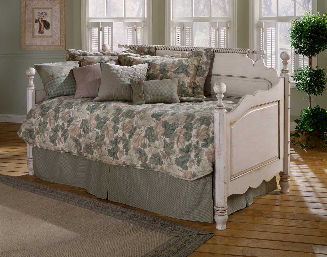 Hillsdale Wilshire Daybed - Antique White
