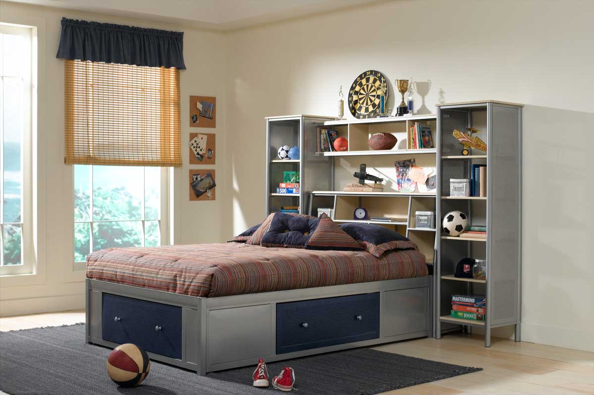 Hillsdale Universal Youth Platform with Wall Storage Bed