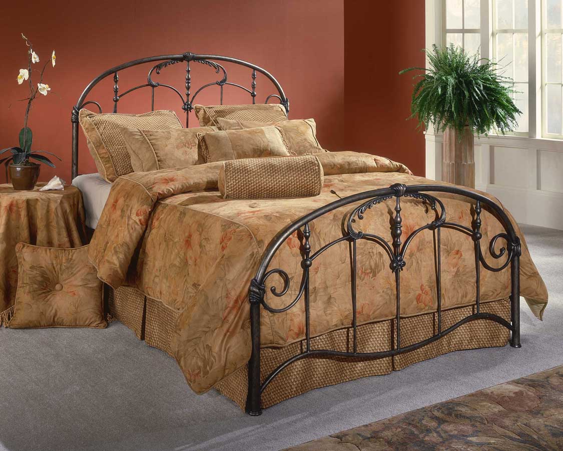 Hillsdale Jacqueline Bed Hillsdale Jacqueline Bed
