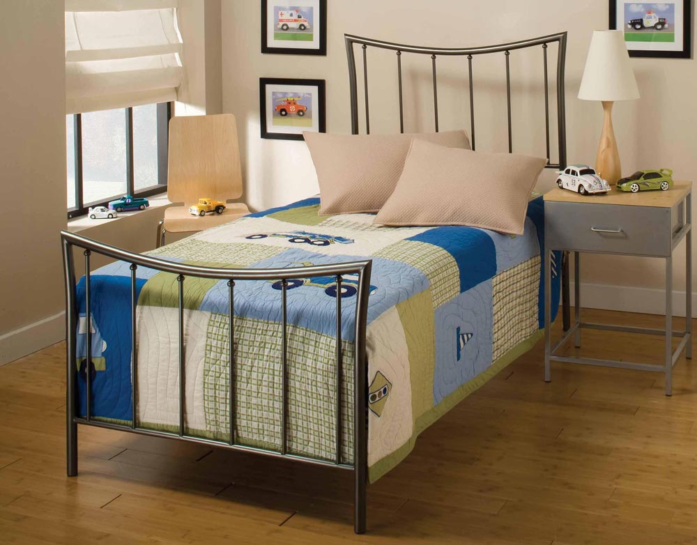 Hillsdale Edgewood Youth Bed