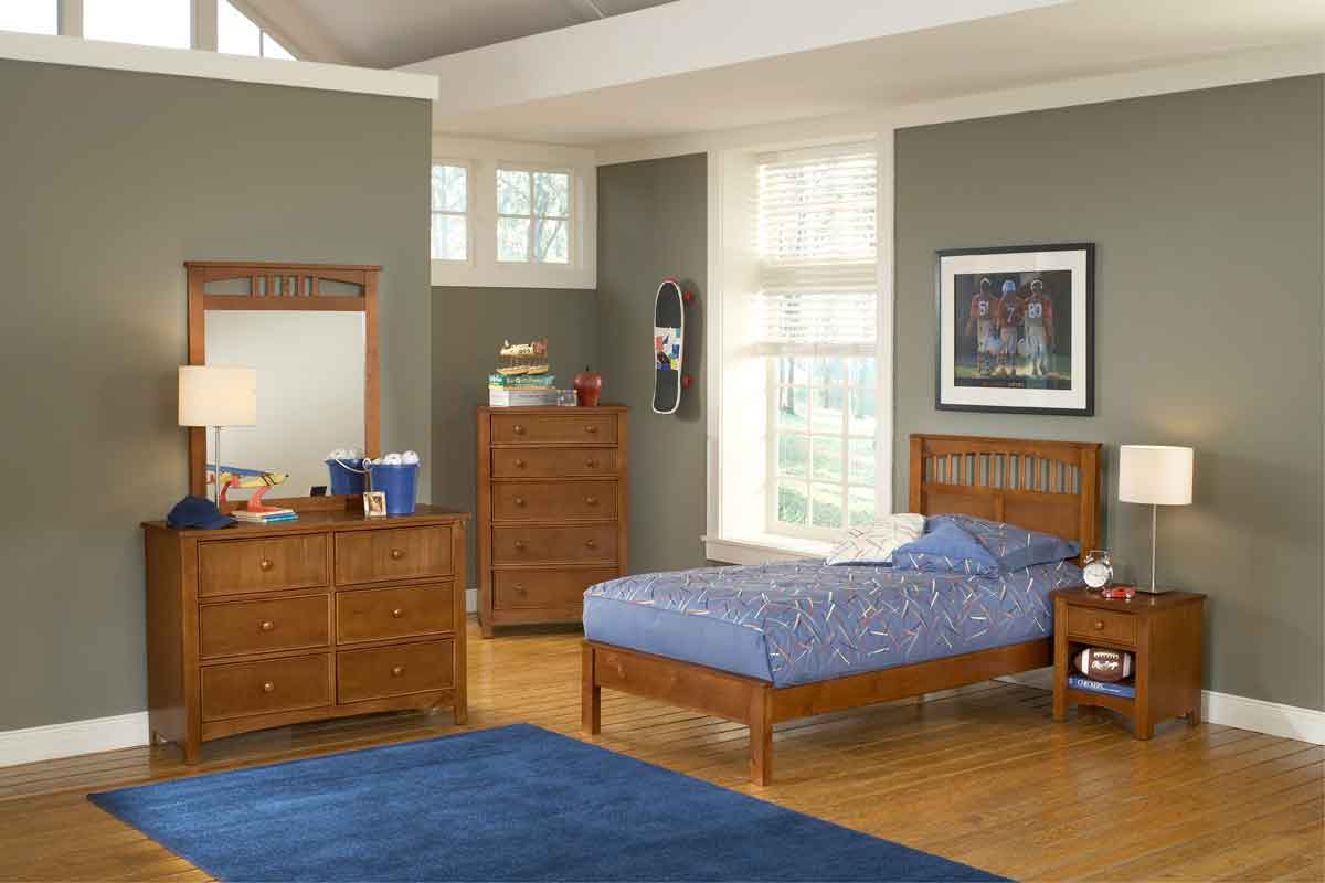 Hillsdale Taylor Falls Low Profile Bedroom Set Hillsdale Taylor Falls Low Profile Bedroom Set