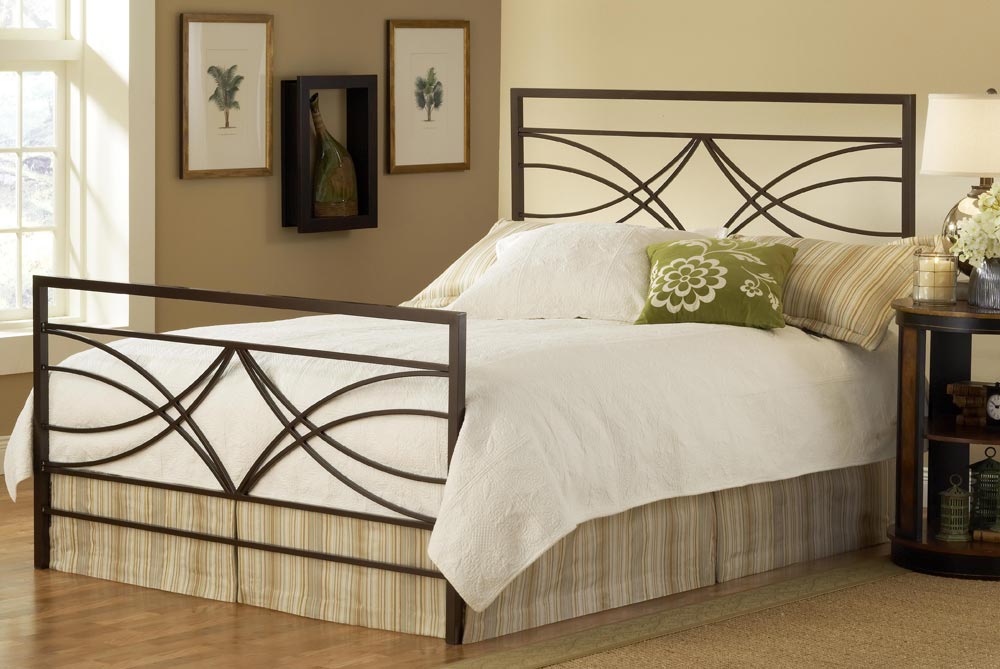 Hillsdale Dutton Bed