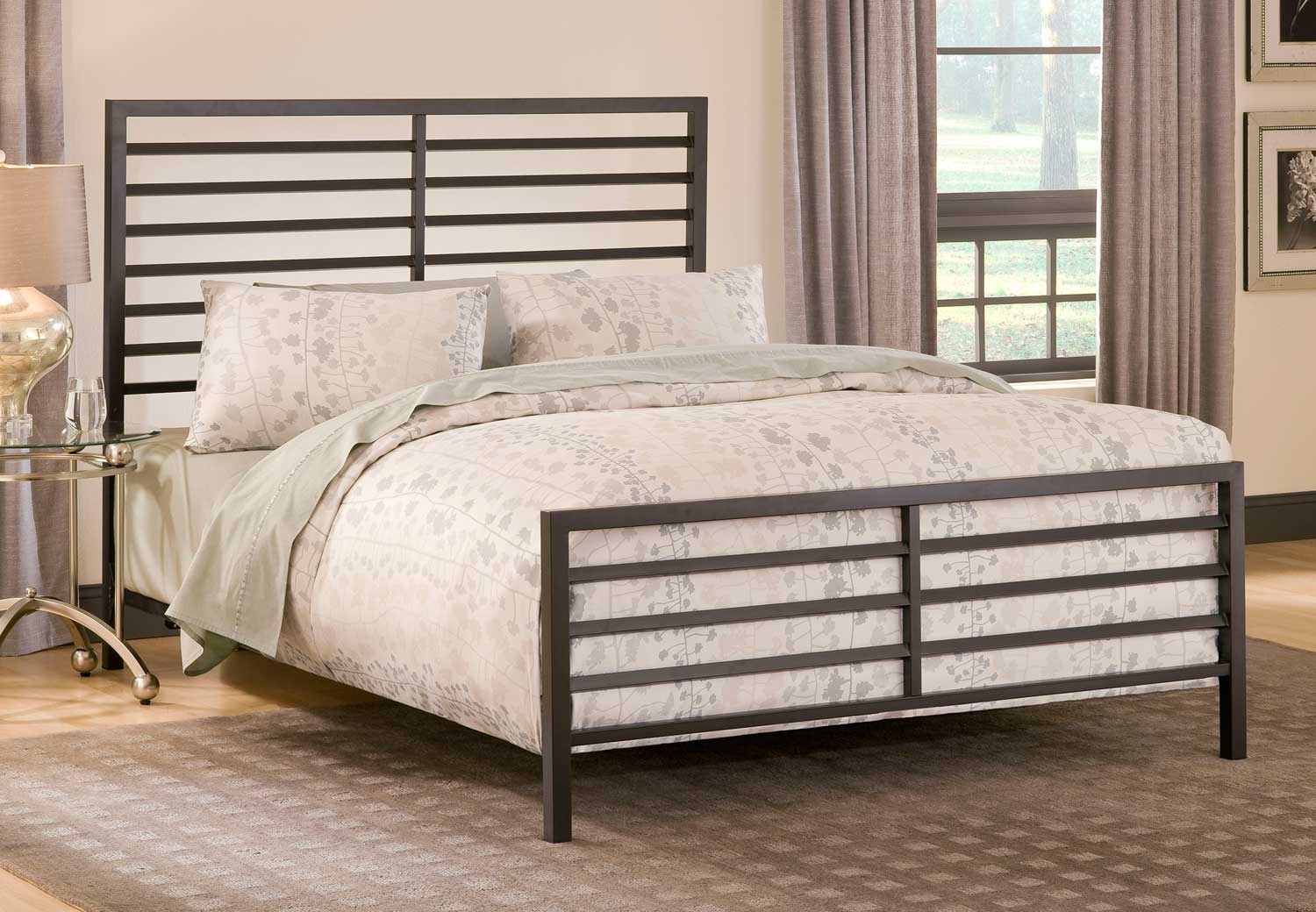 Hillsdale Latimore Bed - Charcoal Black