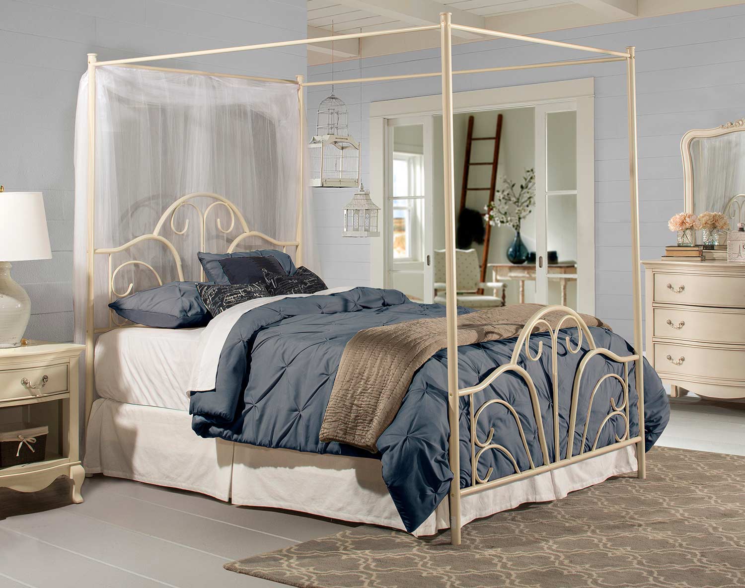 Hillsdale Dover Metal Bed - Cream