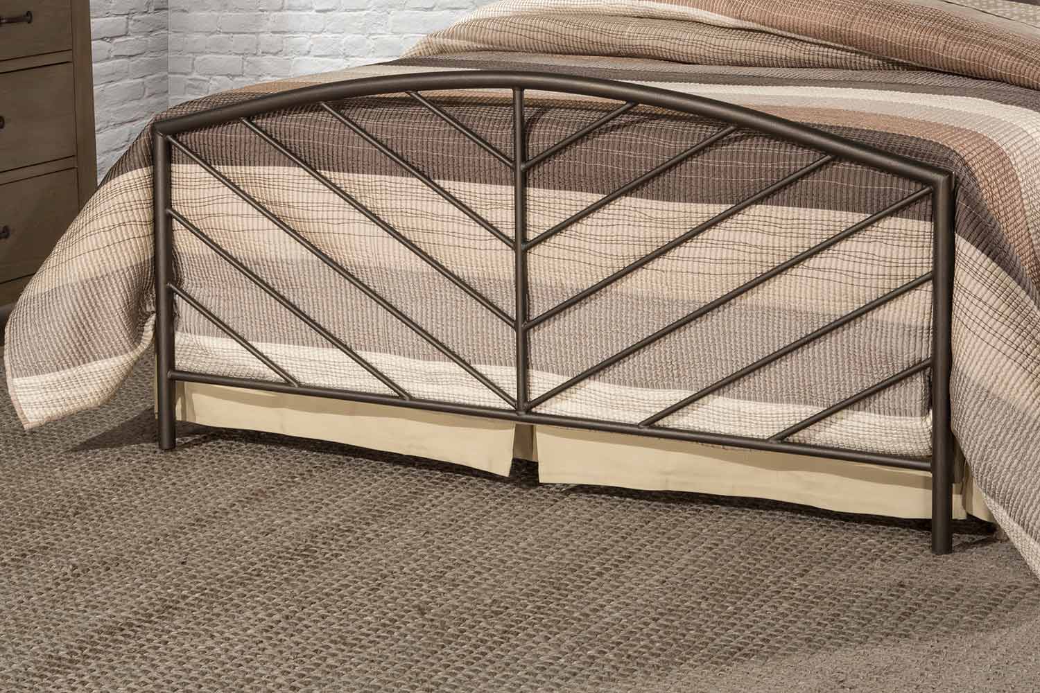 Hillsdale Essex Metal Bed with Frame - Speckled Pewter