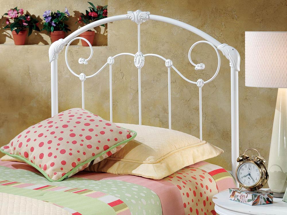 Hillsdale Maddie Youth Bed