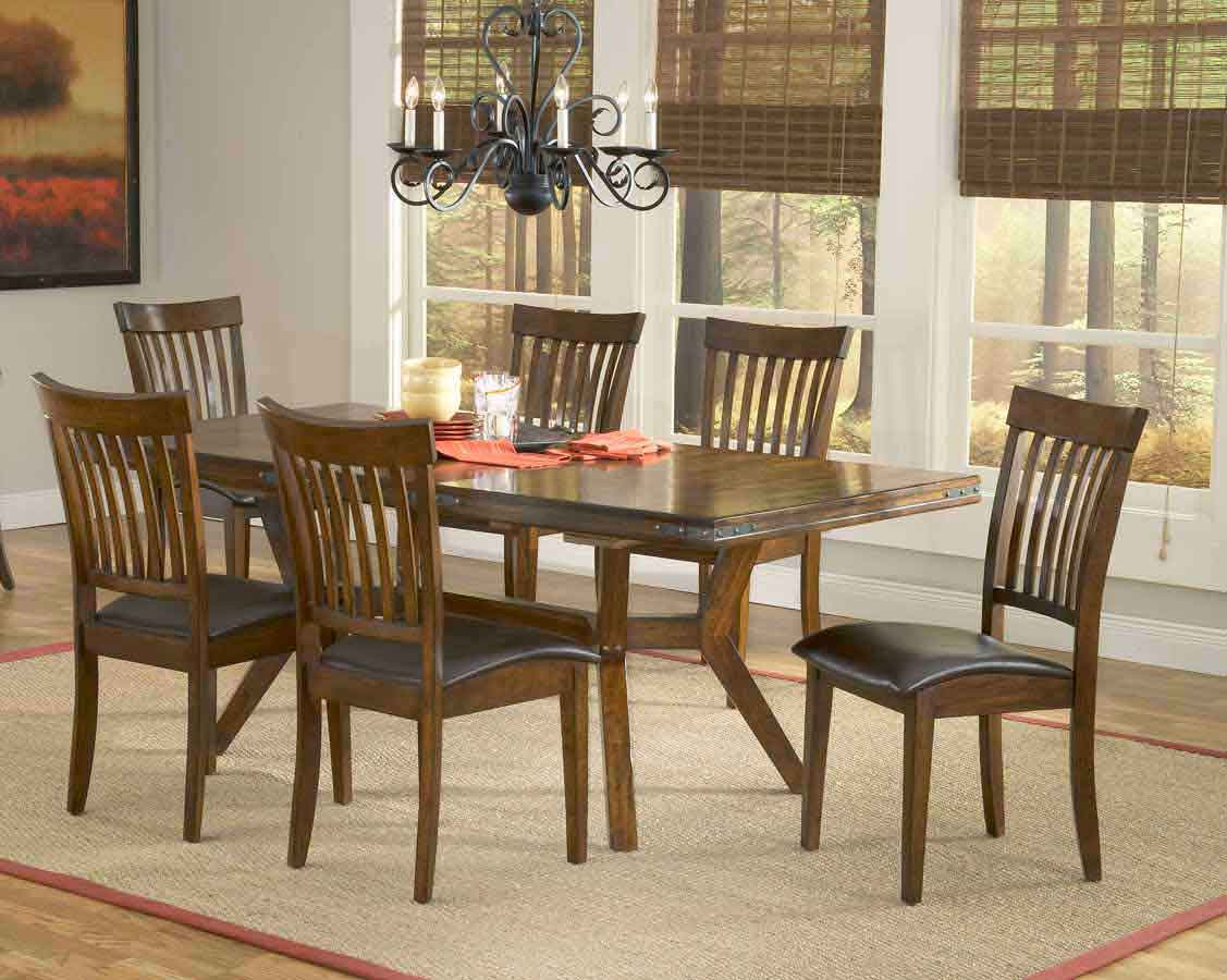Hillsdale Arbor Hill Dining Collection
