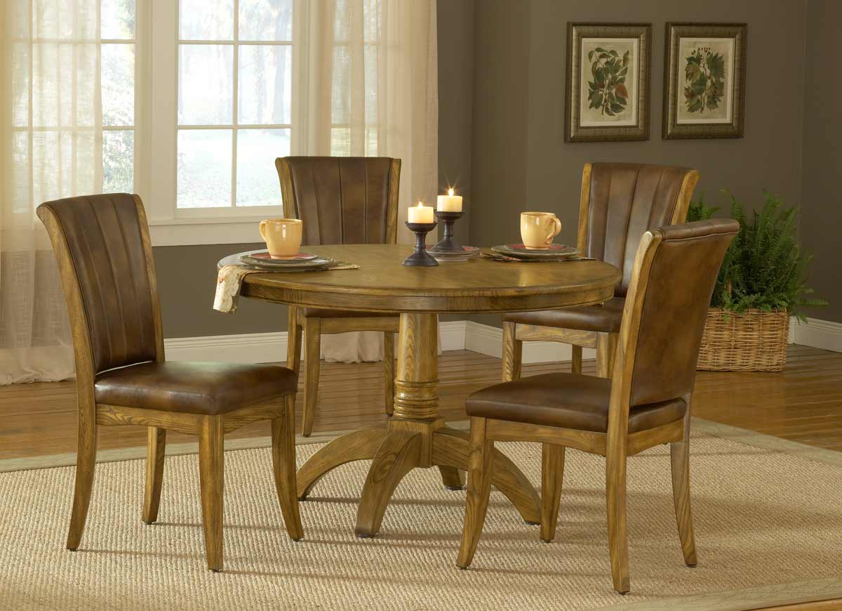 Hillsdale Grand Bay Round Dining Set with Dining Chair - Oak