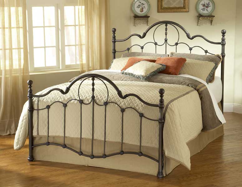 Hillsdale Venetian Bed