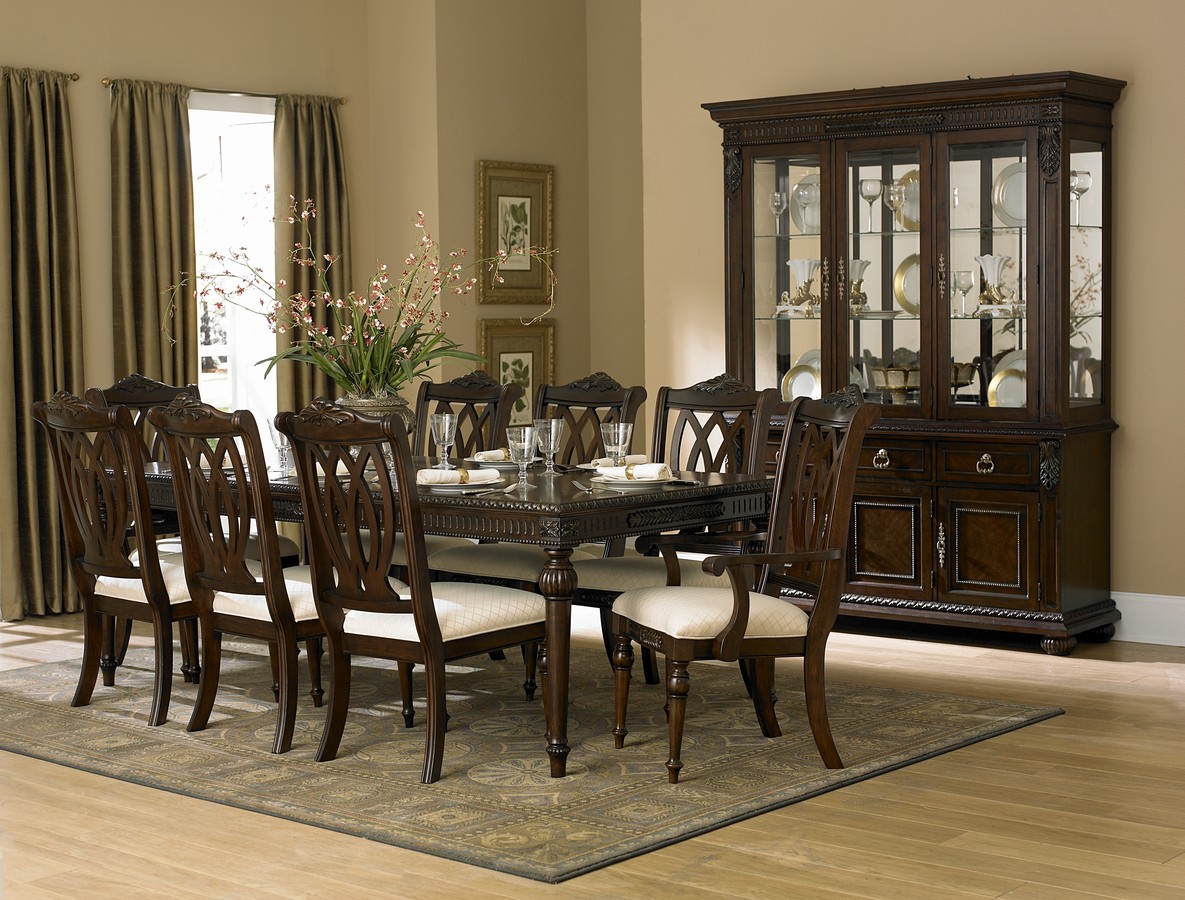 Homelegance Centinella Dining Set Homelegance Centinella Dining Set