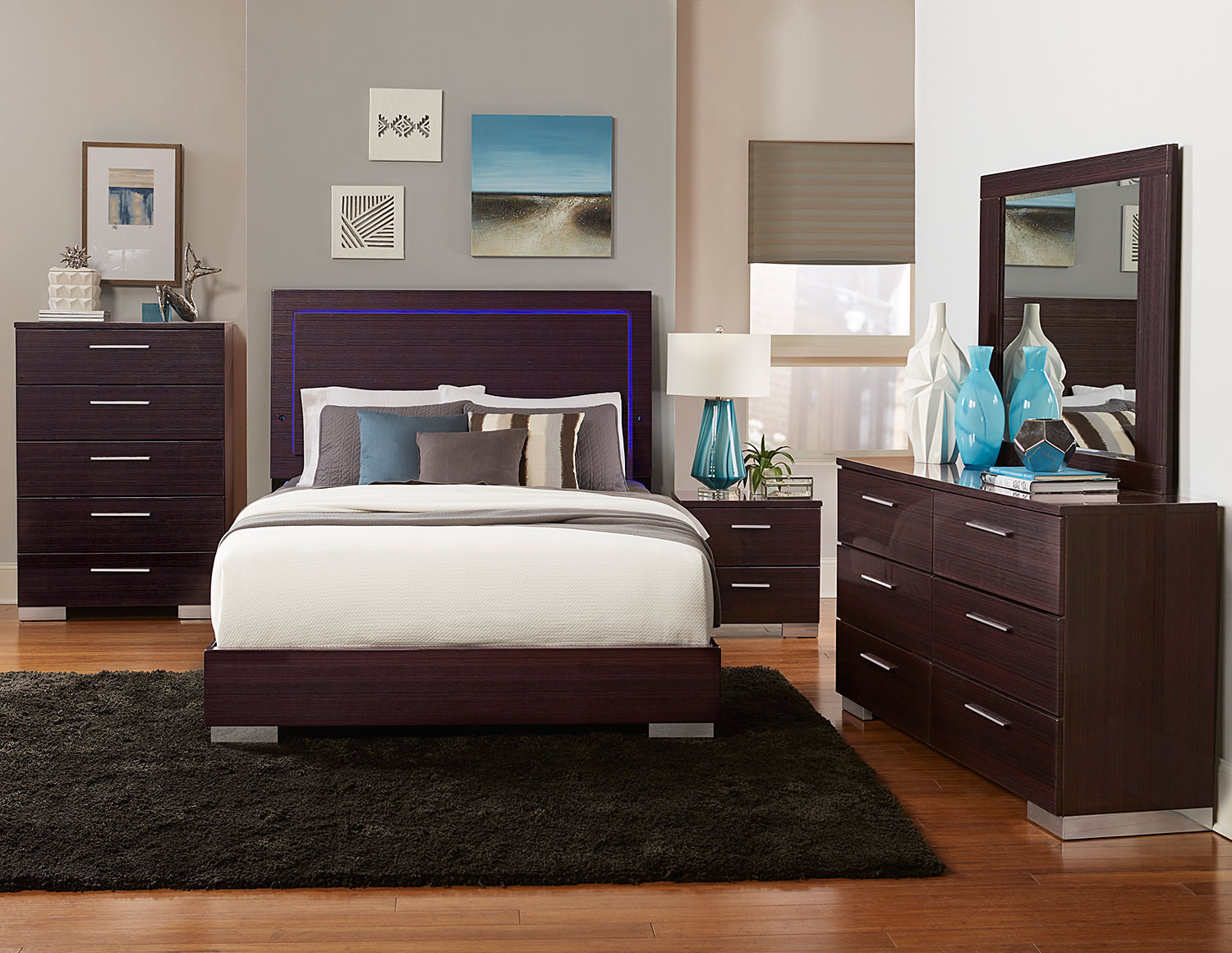 Homelegance Moritz Bedroom Set - LED Lighting - High Gloss Homelegance Moritz Bedroom Set - LED Lighting - High Gloss