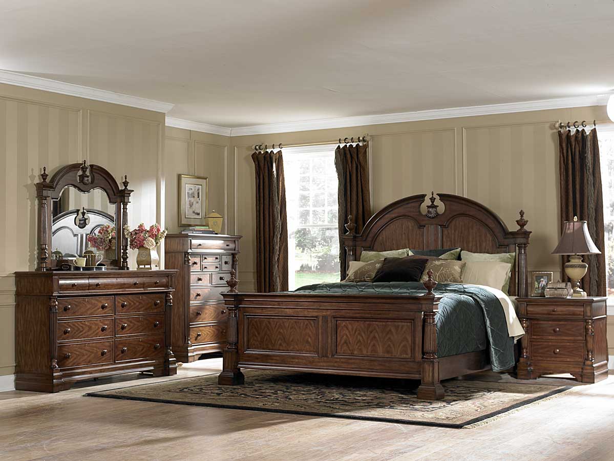 Homelegance English Manor Bedroom Set B834 Bed Set At