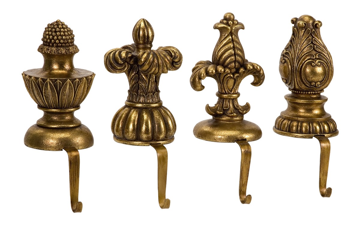 IMAX Gold Finial Stocking Holders Set of 4 IM593114 at