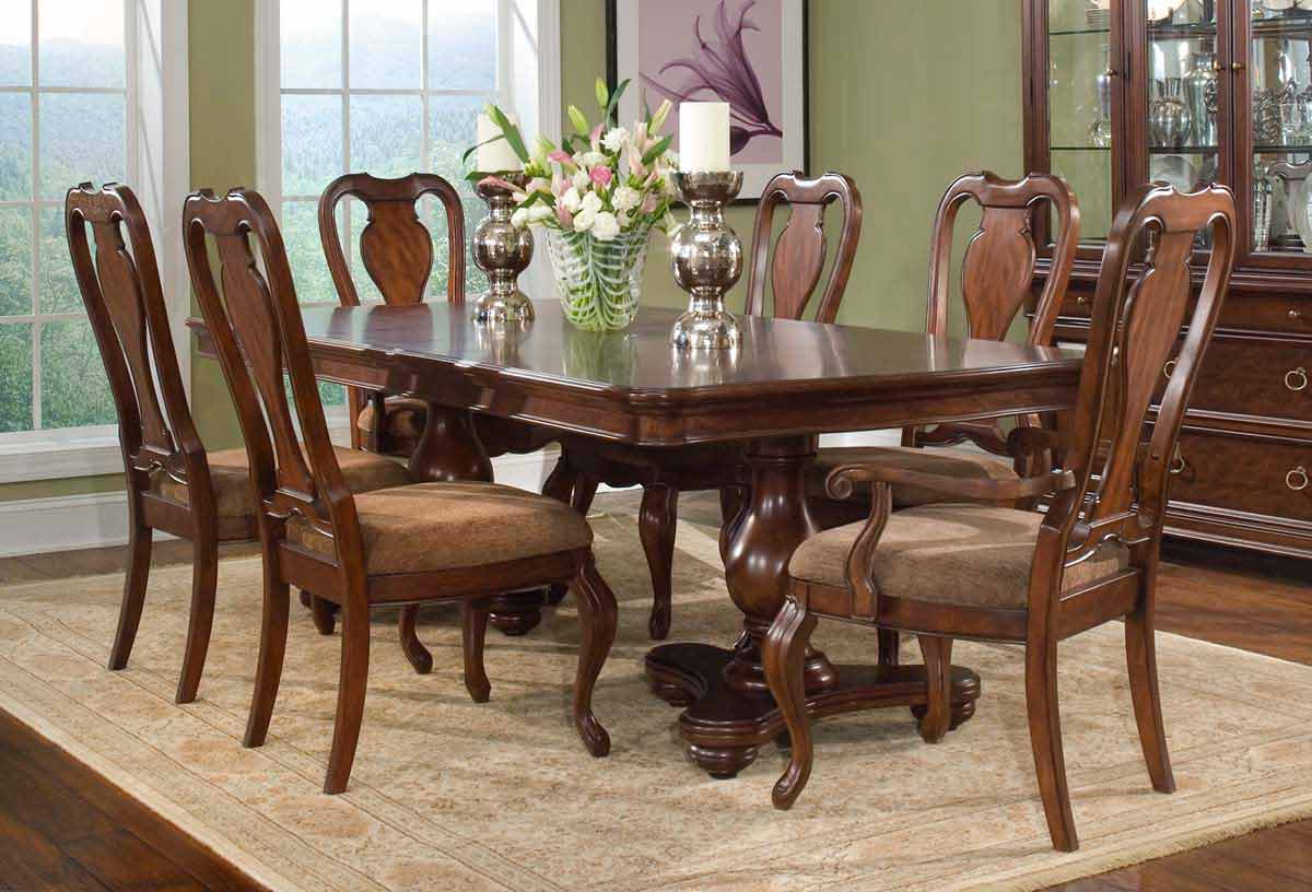 Legacy Classic Heritage Court Double Pedestal Dining Collection with Queen Anne Chair