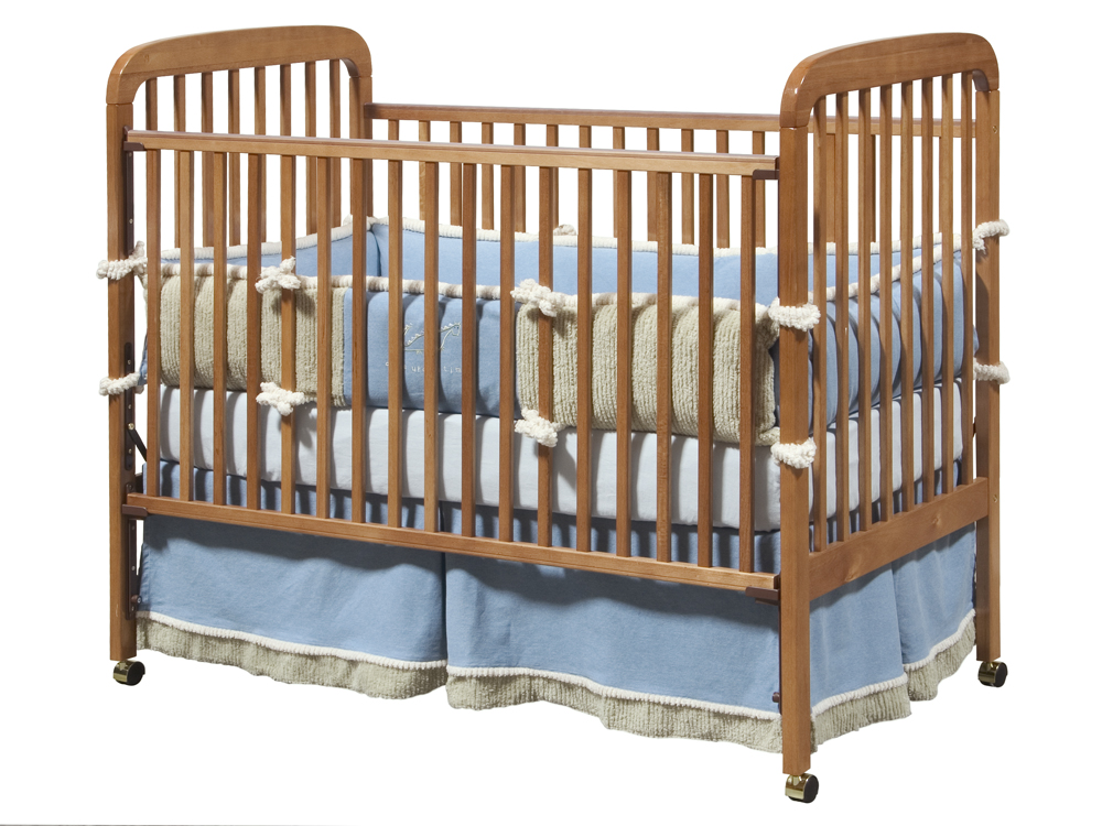 Da Vinci Alpha Crib in Honey Oak