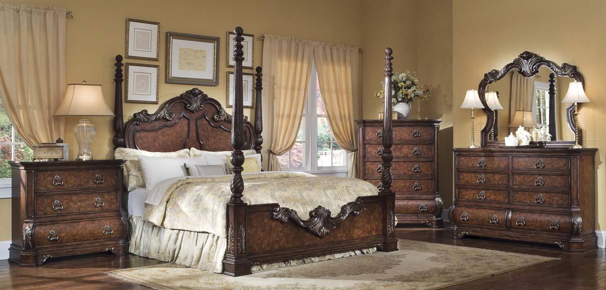 Pulaski Wellington Manor Poster Bed