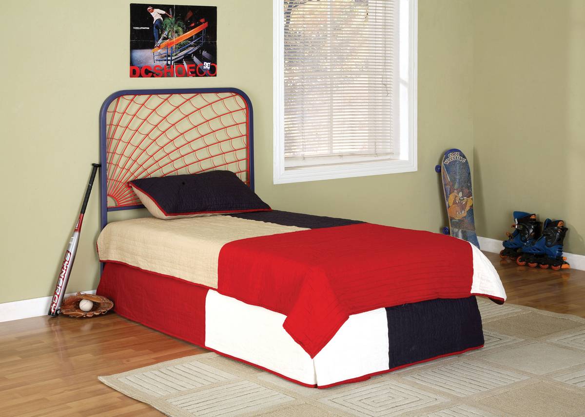 Powell Spider Web Bed