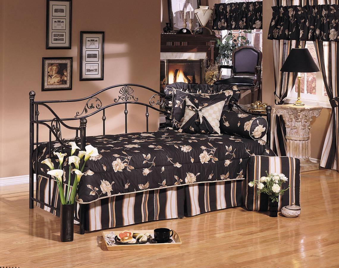 Powell Madison Black and Gold Daybed PW904 at