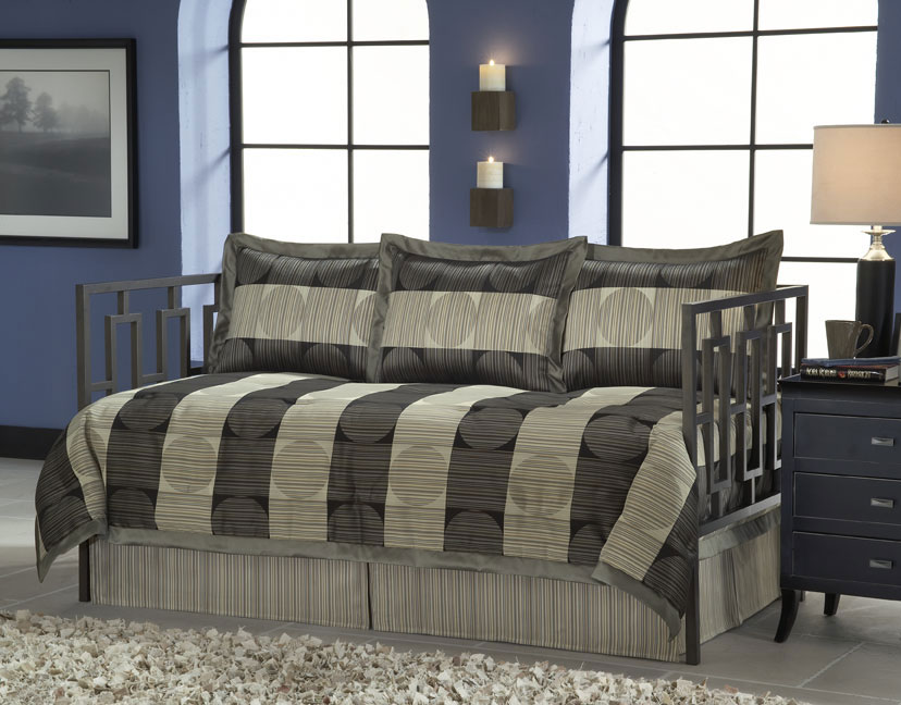 Southern Textiles Skyline Daybed Bedding