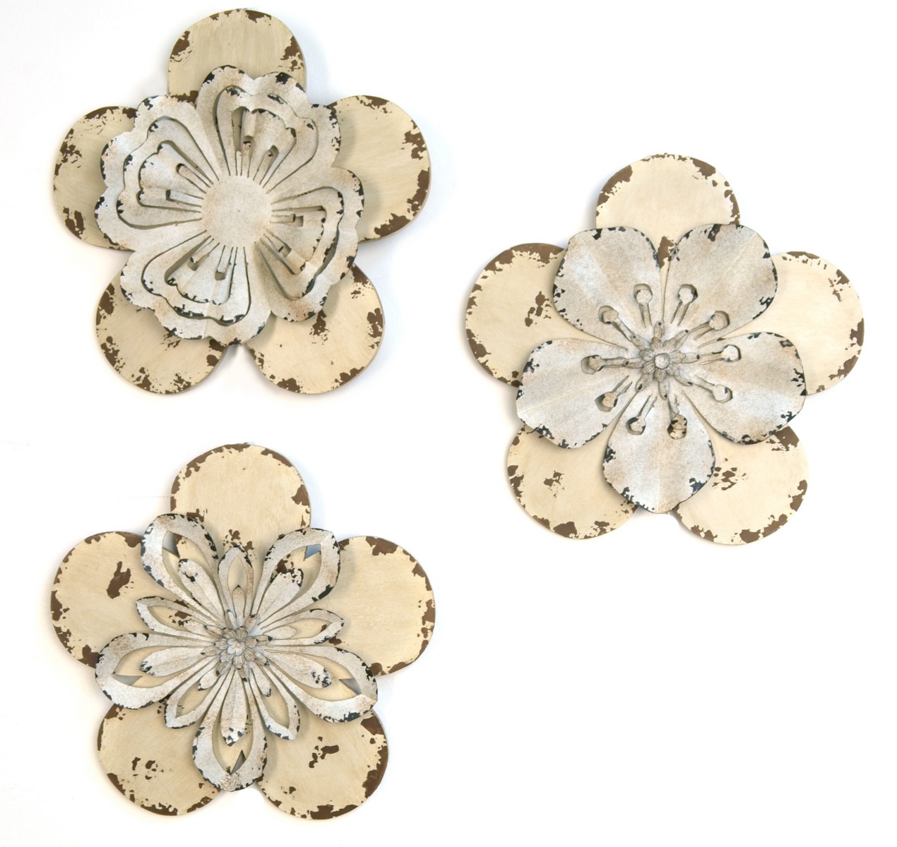 Stratton Home Decor 3 Piece Set Rustic Flowers Wall Decor Beige