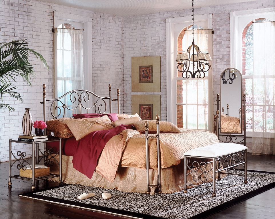 Fashion Bed Group Wilmington Open Toe Bed